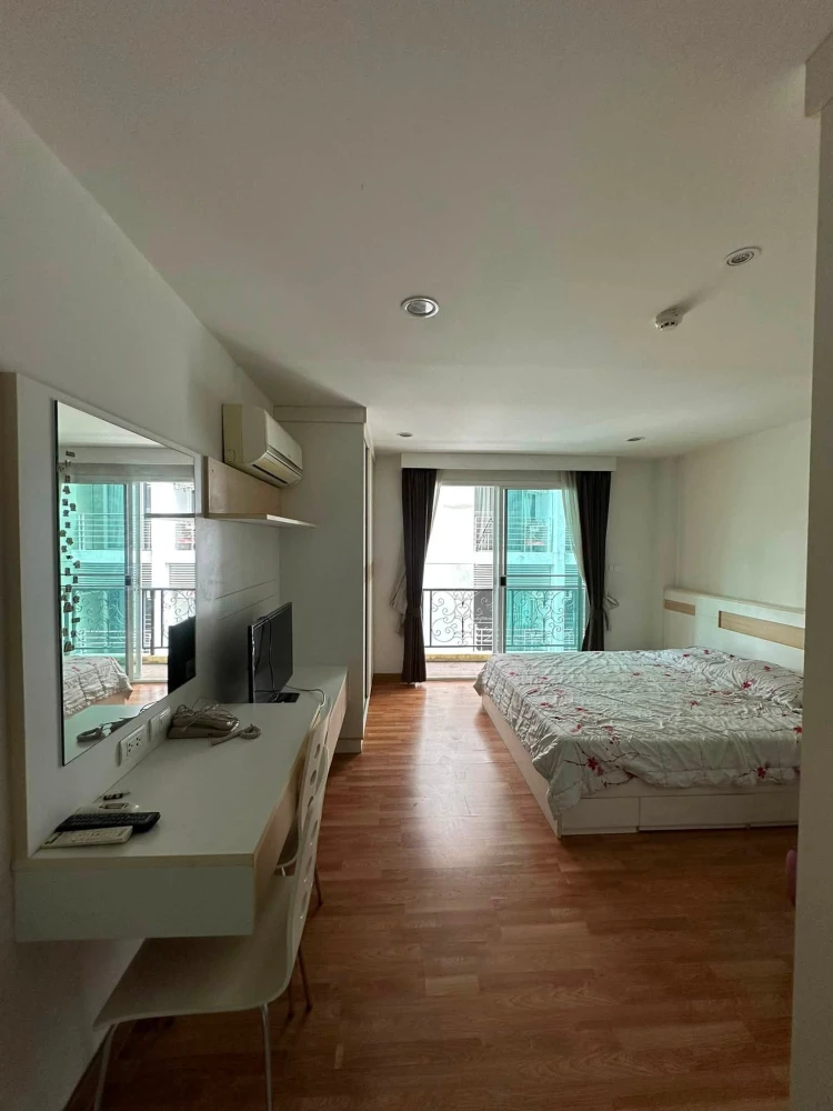 Sirin Residence Pattanakarn for sale. Clean, quiet, peaceful, and problem-free rooms. Book now!