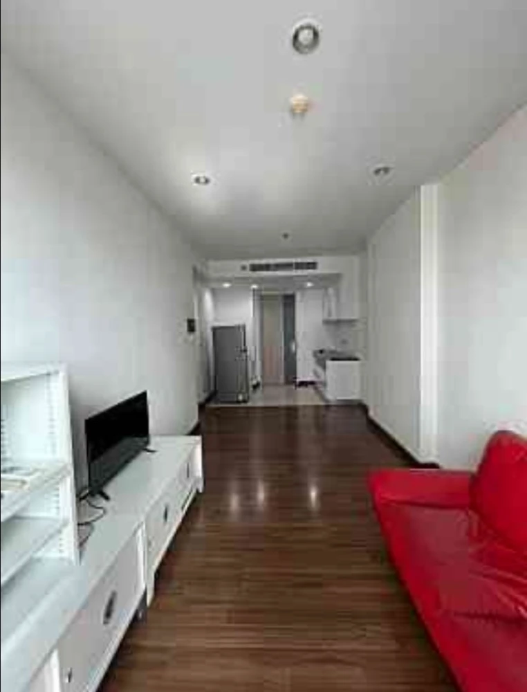For sale Supalai Lite Sathorn Charoenrat, 19th floor, spacious room, fully furnished, reserve now, don't wait.