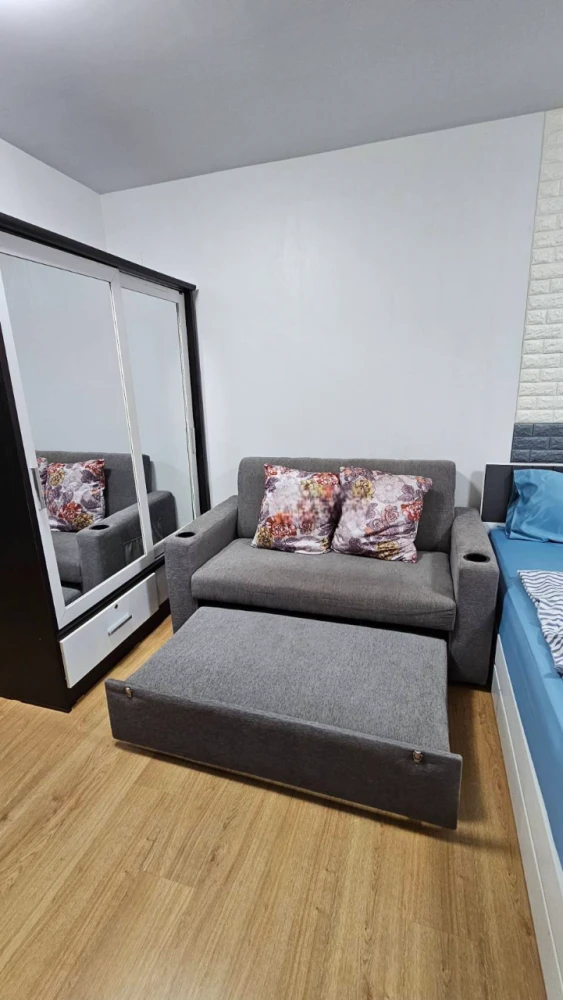 For sale: Supalai Mare Pattaya, studio room, 10th floor, city view, complete with appliances, floating furniture, suitable for those who like to decor