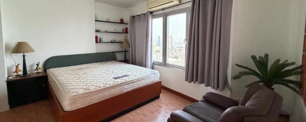 Selling spacious and comfortable rooms at S.V. City Rama 3. Interested buyers should reserve now! Act fast!