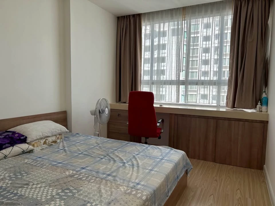 Selling a TC Green condo in good condition with complete amenities: Ready to move in!