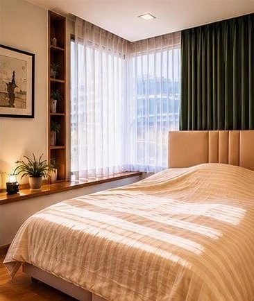 Selling The Alcove Sukhumvit 49, 2 bedrooms, 2 bathrooms, with high-quality built-in furniture. Book now!