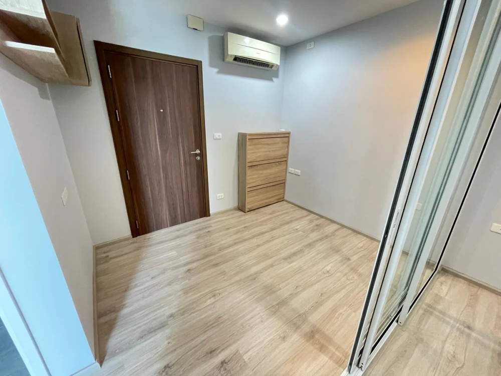 Selling The BASE Chaengwattana, 21st floor, unobstructed view. Interested in owning one? Reserve now!