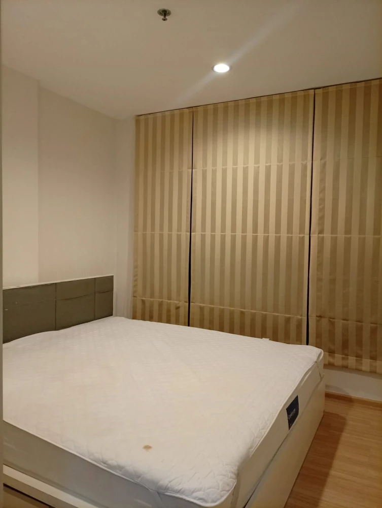 Selling The Base Rama 9-Ramkhamhaeng. 2.5 meter high ceilings create a spacious and comfortable living environment. Don't miss out!