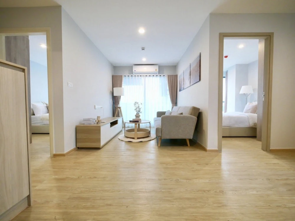 Selling The Excel Hideaway Sukhumvit 50, corner unit with stunning canal view (Phra Khanong canal). Ready to move in with just your luggage.