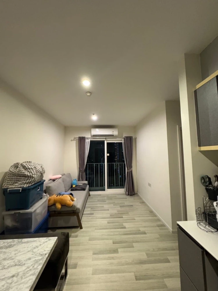 Selling/rent The Key Sathorn – Charoenrat. Large units with well-designed layouts, unobstructed views, good ventilation, and privacy. Book now!
