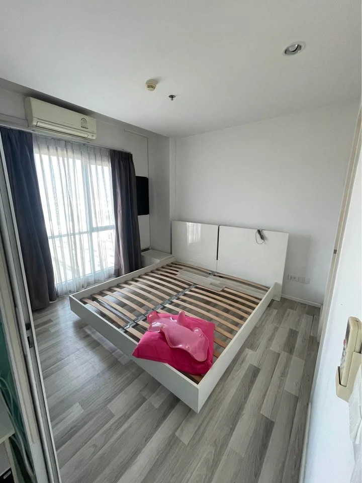 For sale: The Key Chaengwattana, spacious room, comfortable, high floor, comes with balcony. If you don't book, you'll miss out+++