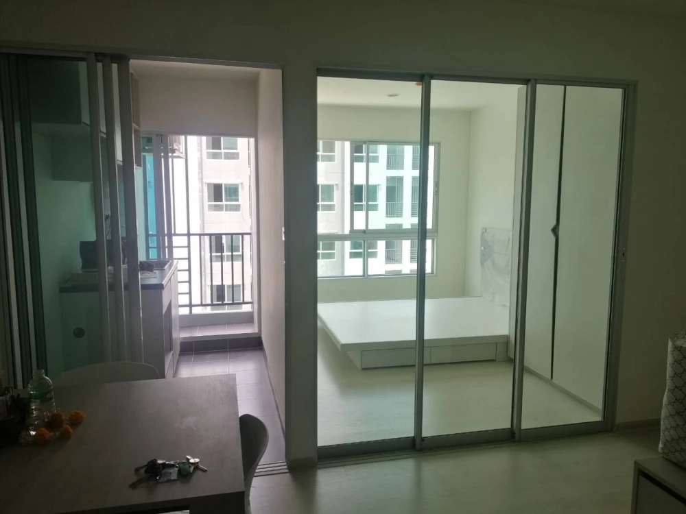 Selling a unit at The Kith Plus Phahonyothin Khukot, 7th floor, fully furnished and in a great location. Book now!