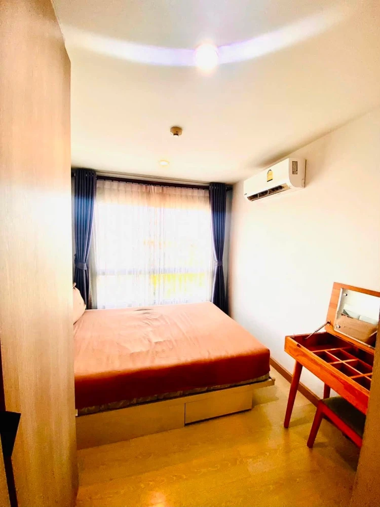 Selling a unit at The Kith Plus Sukhumvit 113, 7th floor. Prime location, complete amenities. You can't miss this opportunity!