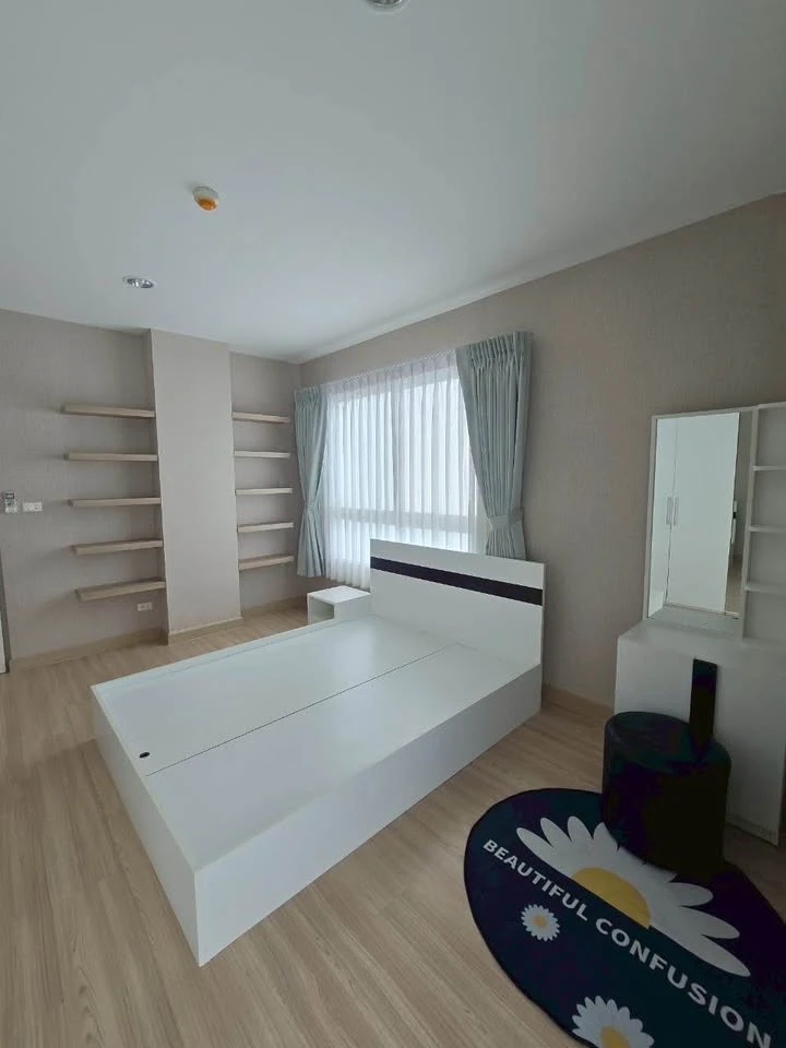 For sale: The Kith Tiwanon, 6th floor, corner room, 2 bedrooms, 2 balconies, complete amenities, reserve now.