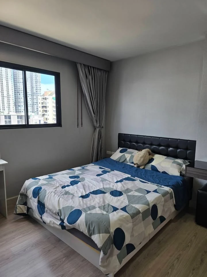 For sale: The Link Vano Sukhumvit 64, ready to move in, furnished, just bring your bags before it's gone.
