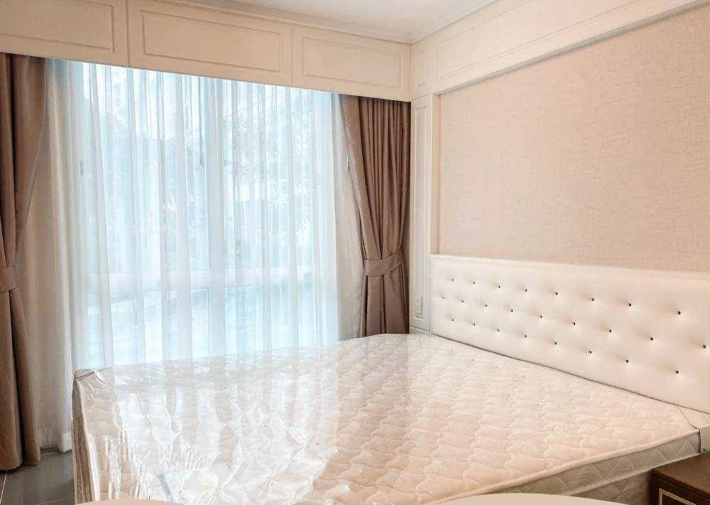 Selling a ground floor room at The Orient Resort and Spa, with pool access and full amenities. Book now!