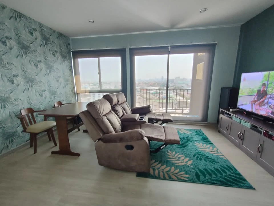 For sale: The Parkland Phetkasem - Tha Phra, corner room, 2 bedrooms, decorated in soothing colors, north-facing room, cool breeze all the time, must