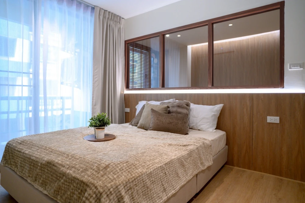 Ready-to-move-in condo for sale at The Parkland Bangna. Fully furnished and spacious. Book now!
