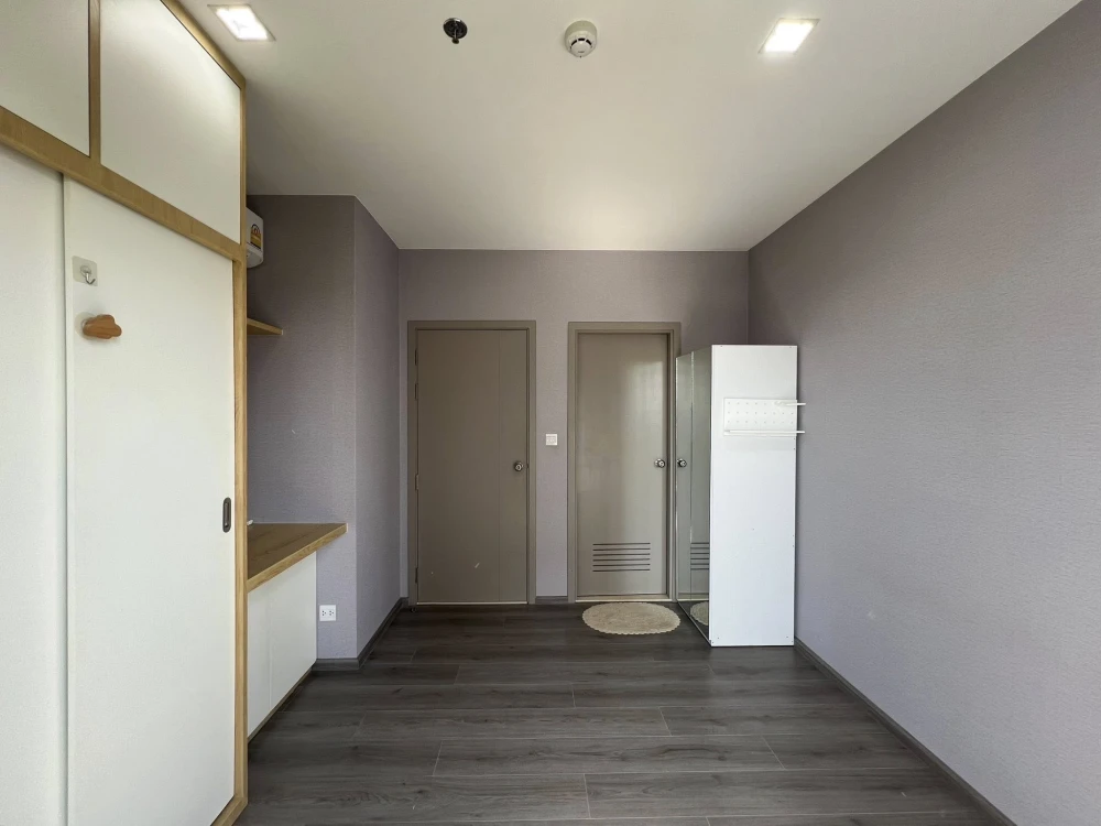 For sale: The Politan Aqua, empty room with excellent built-in furniture, great location, Chao Phraya River view, reserve now!