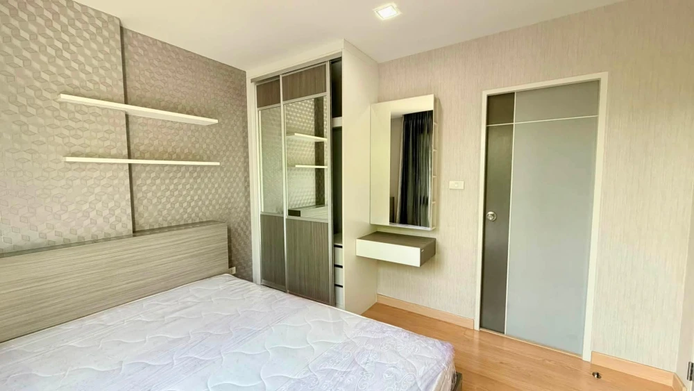 Selling The Private Paradise condos. Beautiful units in a great location, fully furnished. Book now!