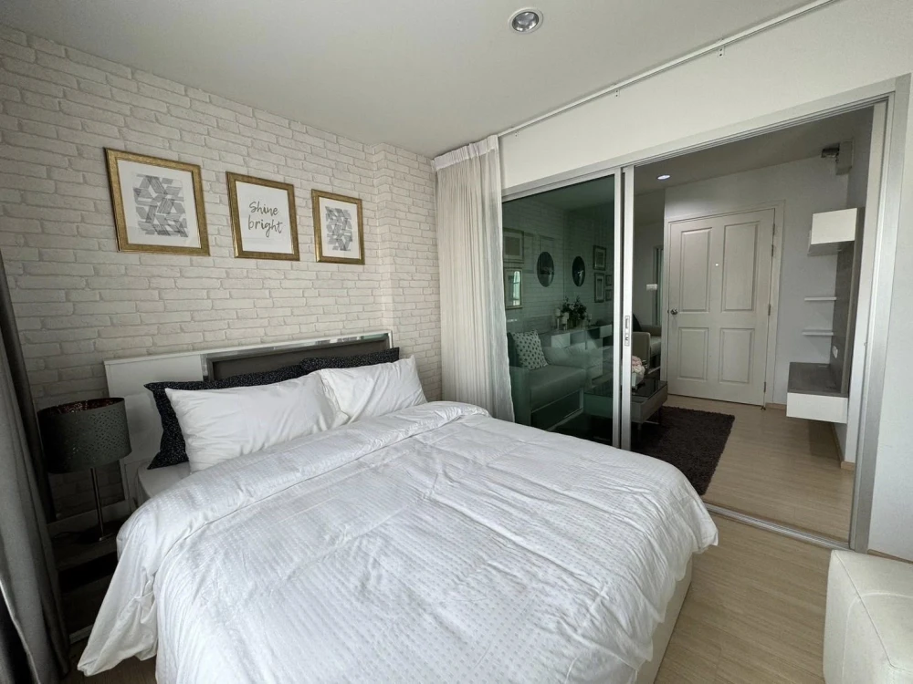For sale: The Prop Chaengwattana 12, 4th floor. Fully furnished with appliances. Don't miss this opportunity!