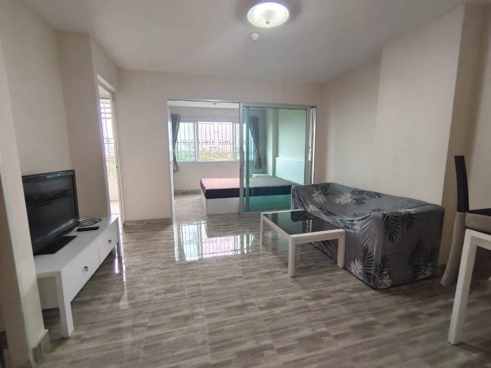 For sale: The Rise B 2 rooms, comfortable, not cramped, fully furnished, hurry and reserve now!