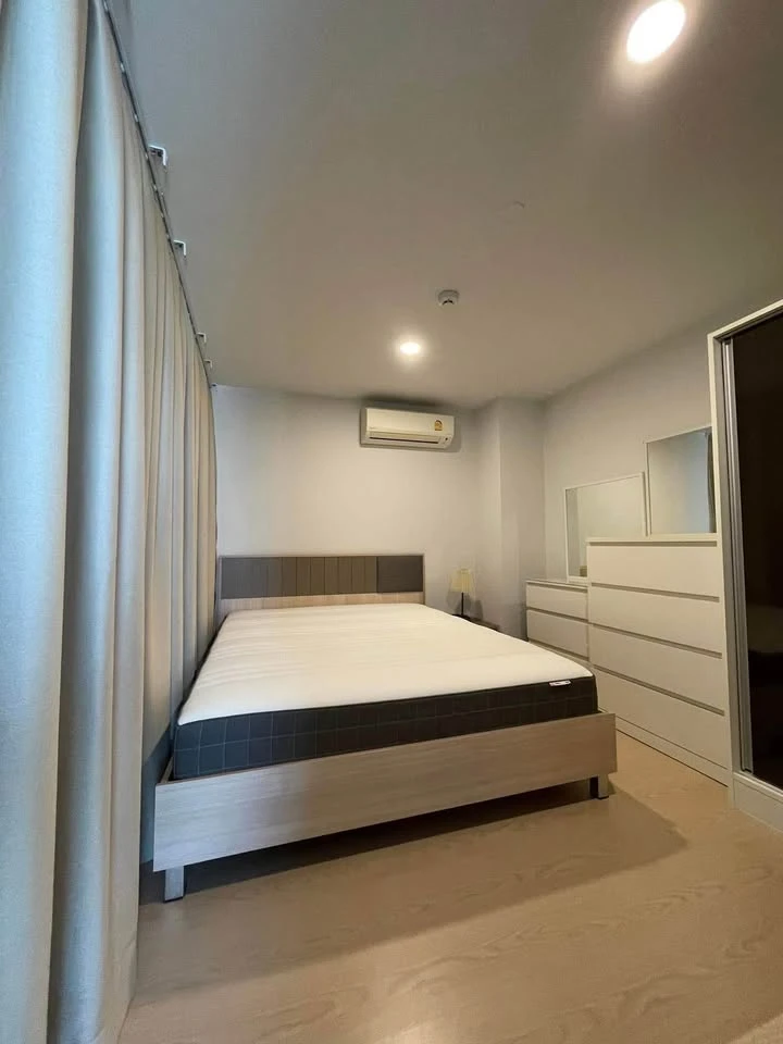 For sale: The Tree Sukhumvit 71-Ekkamai, special room, Loft, 5 meters high, 32nd floor, with electrical appliances, reserve now.