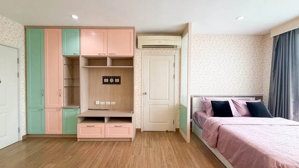 For Sale: The Tree BangPo Station – High-floor unit with a Chao Phraya River view. Just 300 meters (walking distance) to MRT Bang Pho!