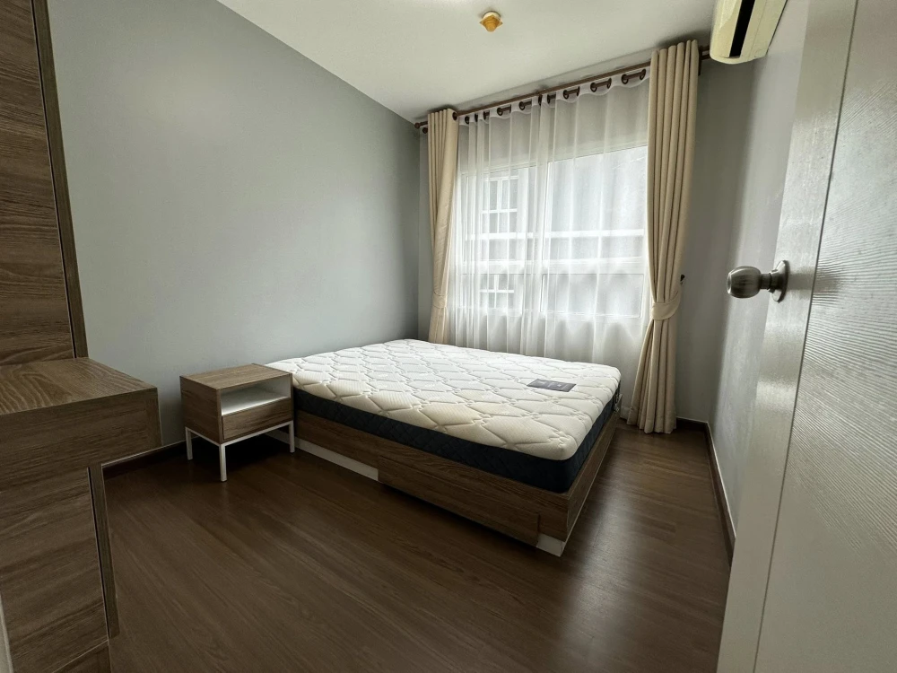 For sale: The Trust Condo Amata - Chonburi, a nice room on the 4th floor, good location, complete amenities, don't miss it!