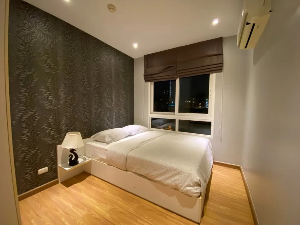 Selling 1-bedroom condo at The Trust Condo Central Pattaya. Fully furnished, great location, beautiful view. Don't miss out!