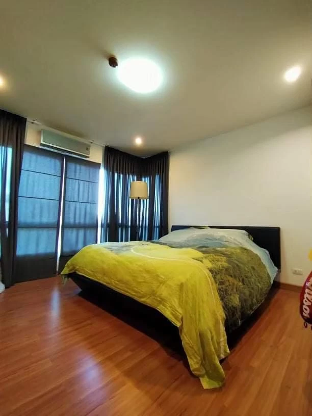 For sale The Wellington, spacious room, comes with a lot of usable space, the price is a must, you must not miss it.
