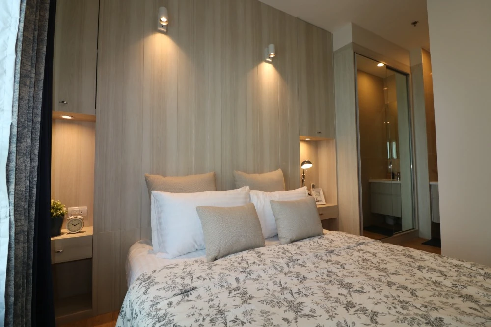For sale: The Zea Sriracha, 15th floor, fully furnished room, ready to move in, reserve now, don't miss out.