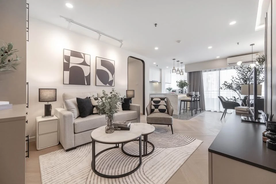 For sale: TOP VIEW TOWER Sukhumvit 59, 21st floor, good view, beautiful plan, perfect usable space, each room is not cramped, hurry up and grab it!