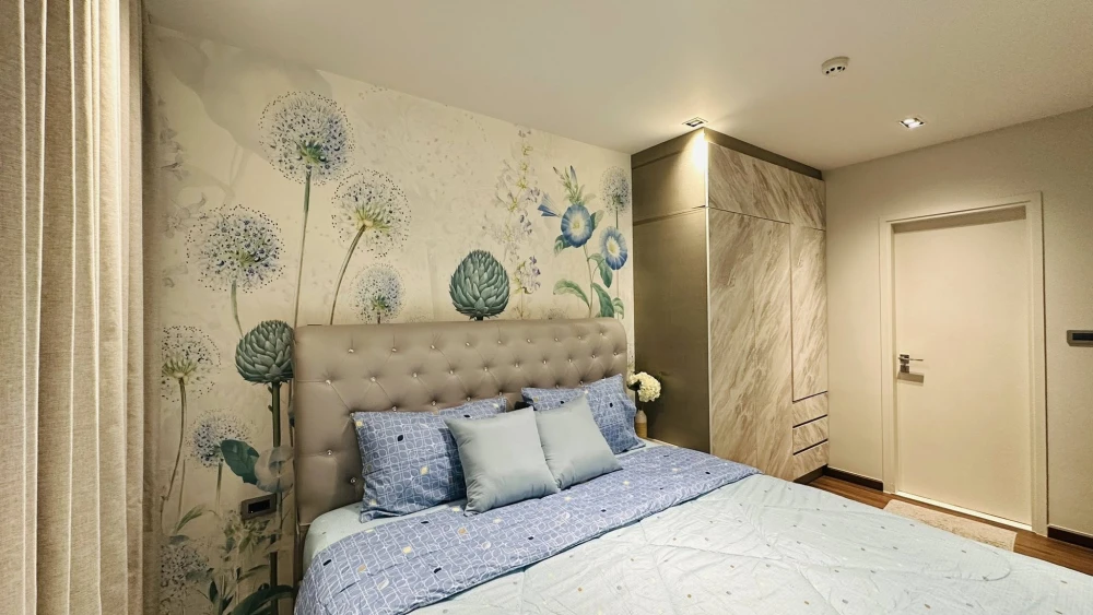 Selling U Charoen Residence Town in Town, a minimalist condo with a private atmosphere. Ready to move in.