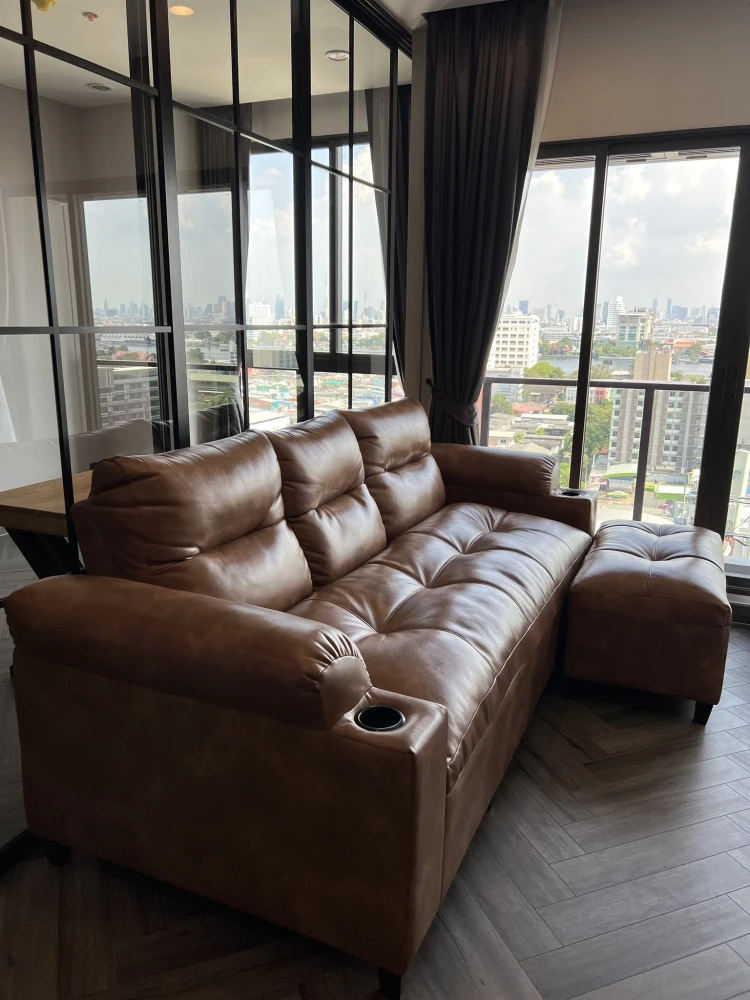 Urbano Ratchawithi for sale. Enjoy stunning views of the Rama VIII Bridge and the Chao Phraya River. Unobstructed, open view. Don't miss this opportun