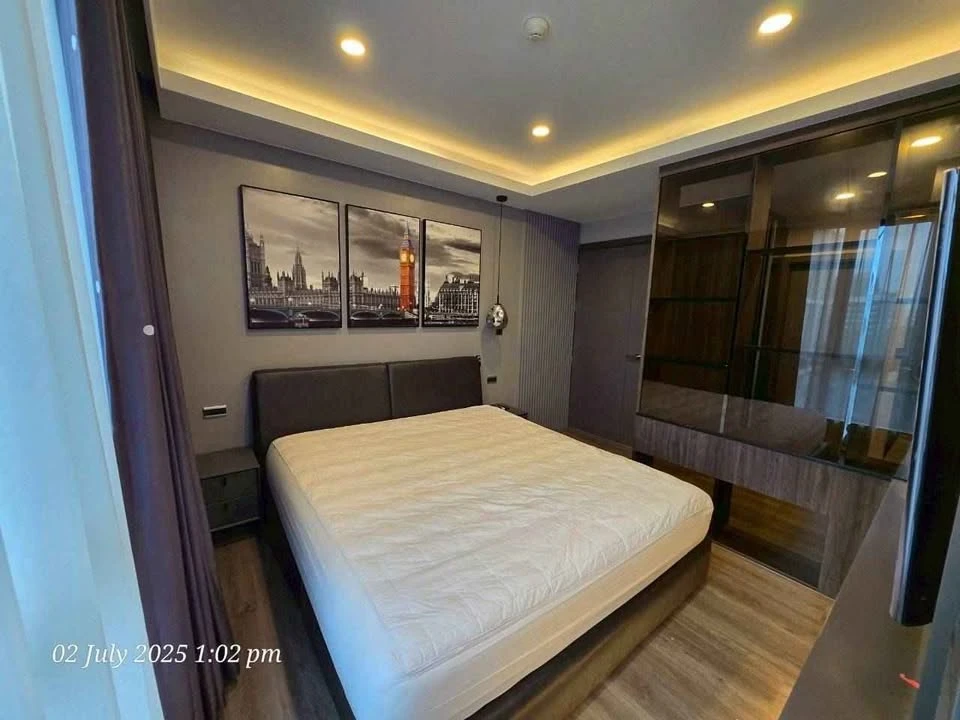 Selling Very Lasalle Sukhumvit 105, 5th floor, 2 bedrooms, 2 bathrooms. Very spacious. Book now, don't hesitate!