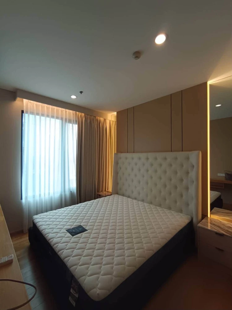 Villa Asoke for sale: 1 bedroom, 1 bathroom, coordinating interior design, prime location, convenient transportation. Book now!
