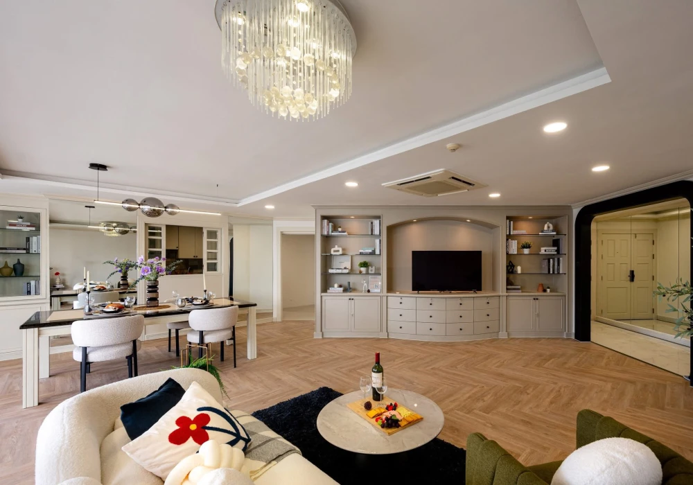 For sale: Waterford Park Sukhumvit 53, a private oasis in the heart of Thonglor. Extra large 212 sq m. — a rare find in the Thonglor area!