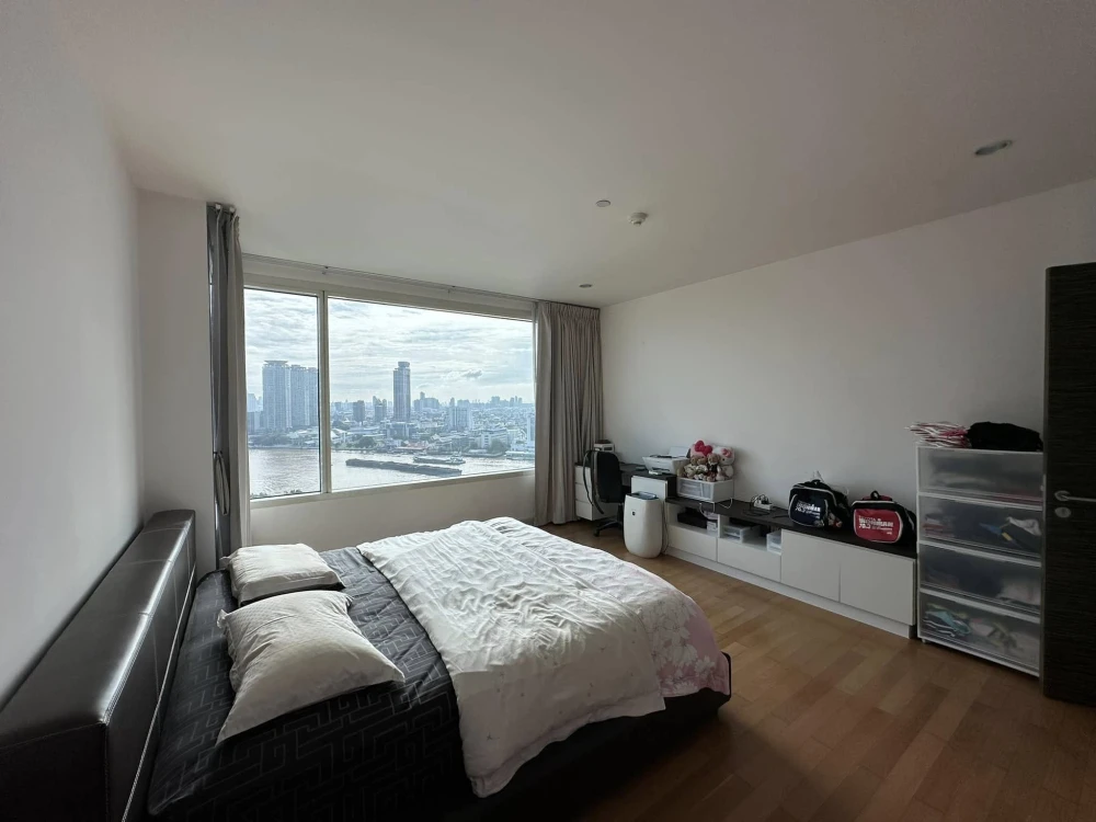 For sale: Watermark Chaophraya River, spacious room, lots of usable space, view of Chao Phraya River, good location, book now.