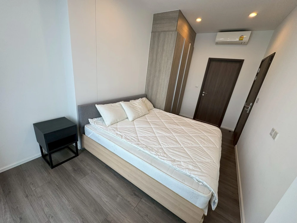 Whizdom Essence for sale, 40th floor, top floor, north facing, beautiful open panoramic view, reserve now.