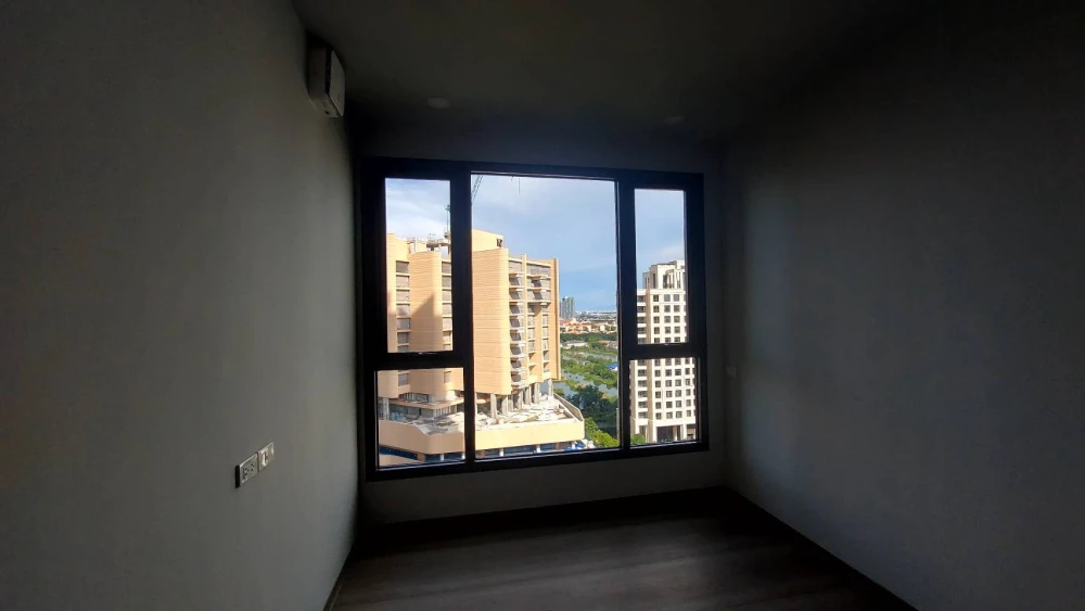 For sale: Whizdom The Forestias, 1 bedroom, 1 bathroom, large usable area, beautiful view, not blocked, don't miss it.