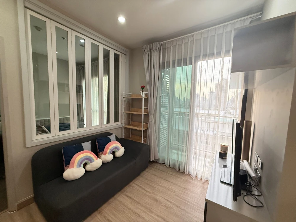 WYNE Sukhumvit for sale. Fully furnished and equipped, ready to move in.