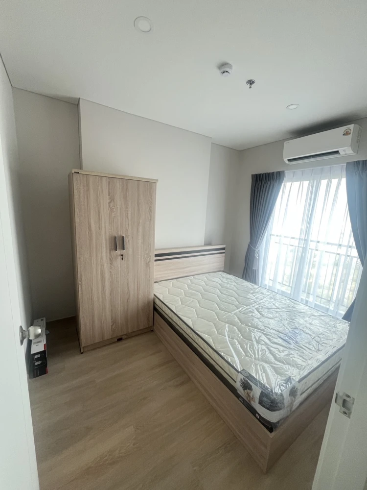 Condo for rent, LUMPINI PLACE Chaengwattana - Pakkred Station. Ready to move in, fully furnished. Book now!