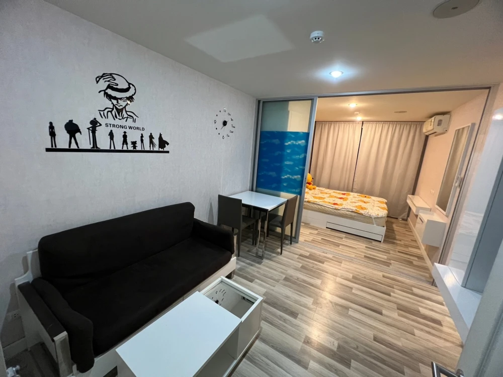 Condo for rent at THE CUBE PRACHA UTHIT, corner unit, very private, great value. You absolutely can't miss this!