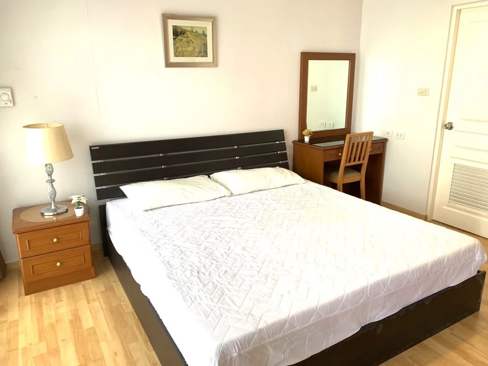The Waterford Diamond Sukhumvit 30/1 Condo, beautifully decorated, great price, ready to move in! Reserve now!