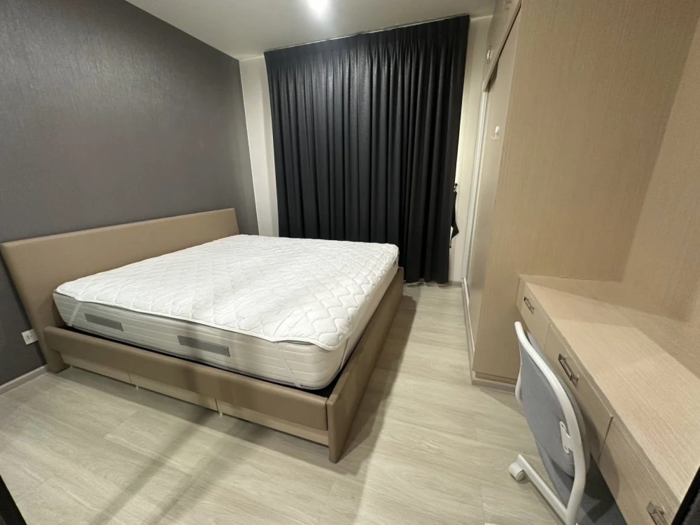 Condo for rent, Life Asoke, ready to move in, fully furnished, appliances included, 25th floor, high view, hurry and reserve before you miss your chan