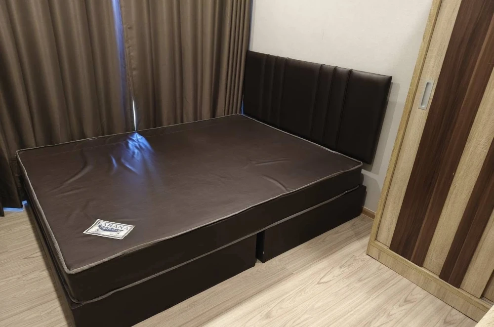 Male/For rent, Condo The Tree Huamark, ready to move in, furnished, just bring your bag++