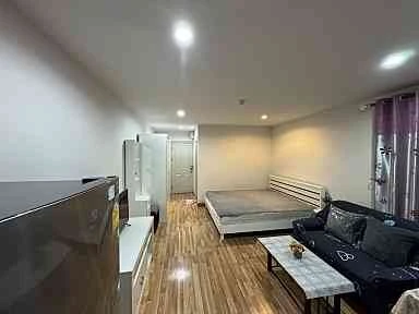 For rent: Regent Home 20 Prachachuen 16, corner room, 3rd floor, complete amenities. If interested, reserve now.