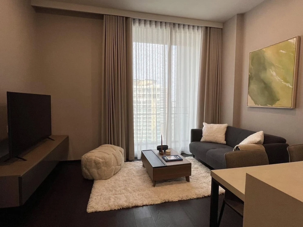 For rent, Lavik Sukhumvit 57, 21st floor, unblocked view, nice room, fully furnished. Just come and move in.