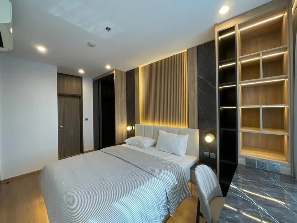 For rent, Ideo Mobi Sukhumvit 66, empty room, unblocked view, decorative line, echoing room, hurry up and book now. before slipping out of hand
