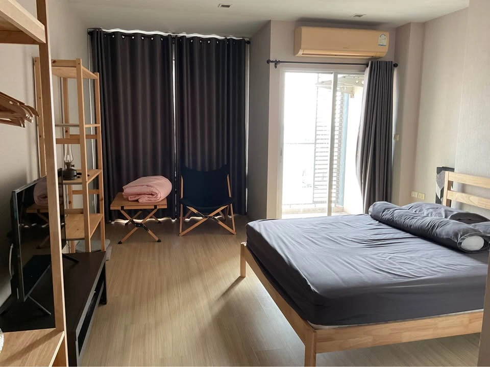 For rent: Casa Condo Ratchada-Ratchapruek, studio room, 7th floor, affordable price. You must not miss it.
