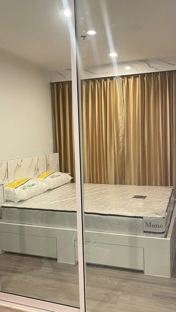 Condo for rent, Regent Home Bangna. Fully furnished and equipped with appliances. Just bring your suitcase and move in!