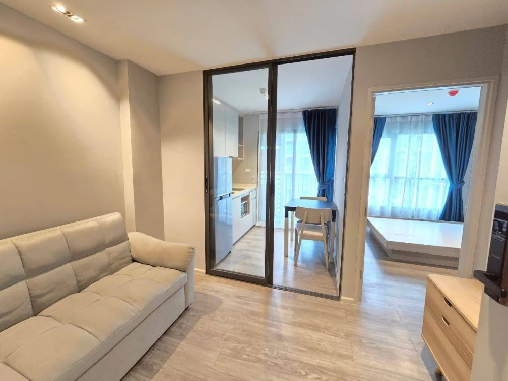 Condo for rent at Aspen Lasalle, ready to move in, fully furnished and equipped. Just bring your belongings and move in. Don't miss out!