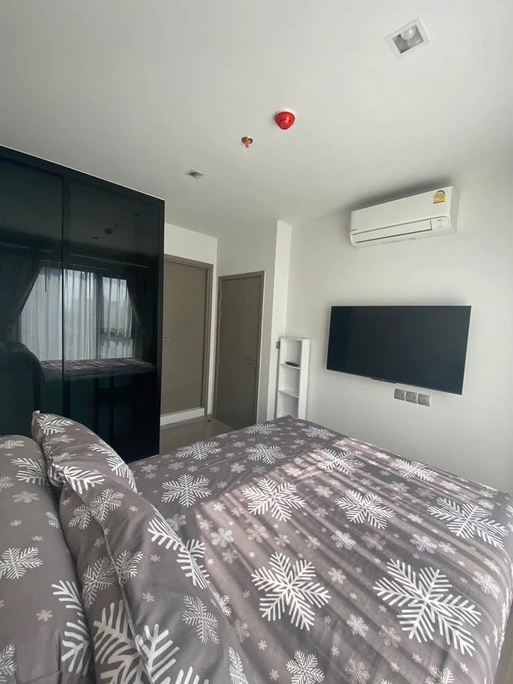 Condo for rent: Life Asoke Hype, room with garage, fully furnished, just bring your belongings and move in.
